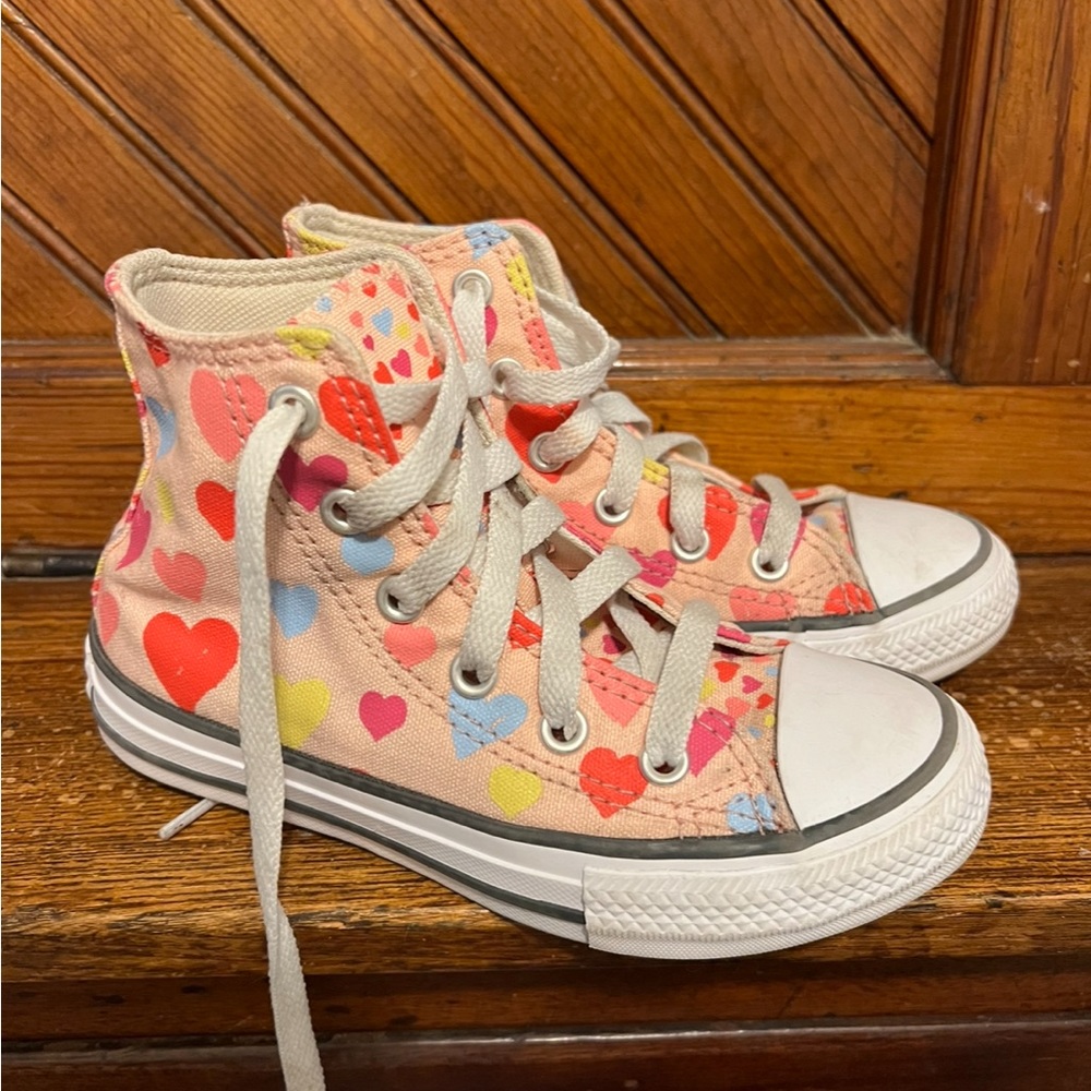 Heart high top converse